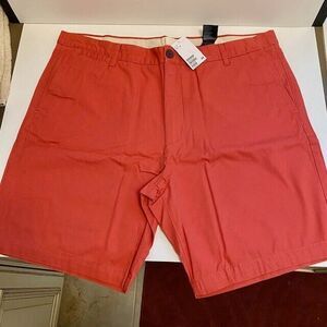Brand New with Tags Mens H&M Chino Shorts Coral Sand Color Size 40